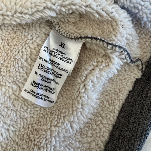 BC Clothing Sweaters Last Chance To Be Donatedthe Bc Clothing Co